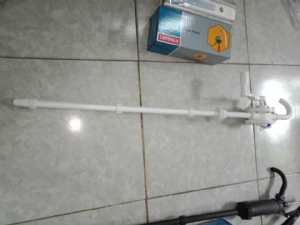 Bơm hoá chất thùng phuy quay tay nhựa PP